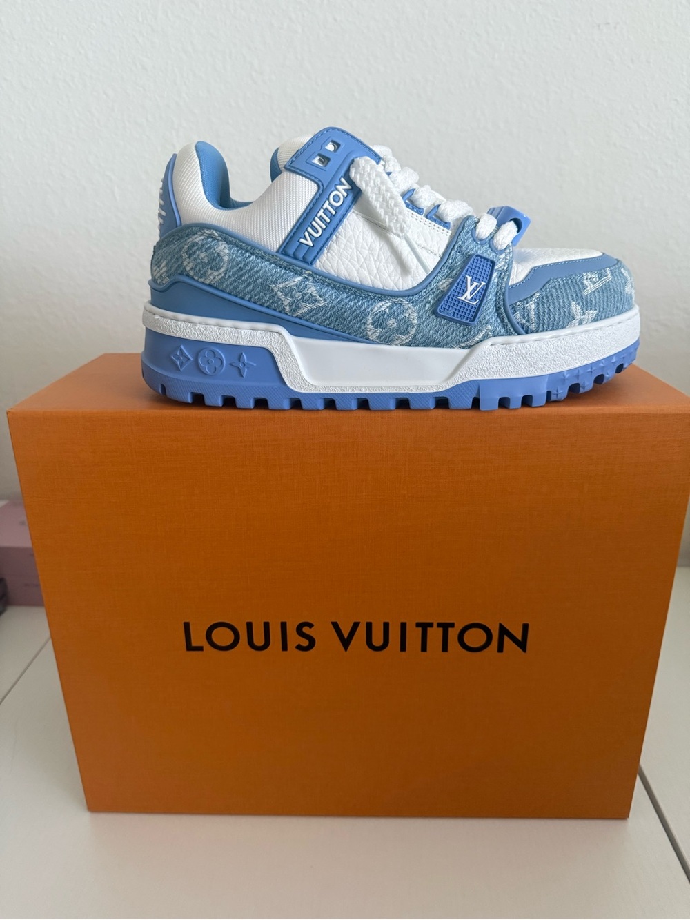 Louis Vuitton sneaker Blue and White monogram- brand new with box